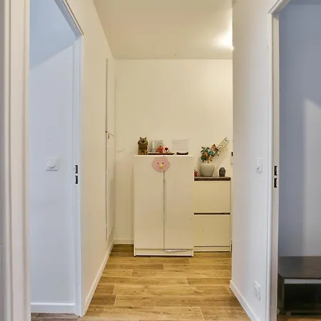 Chambre privée dans un appartement en colocation, parking gratuit Bagneux (Hauts-de-Seine)