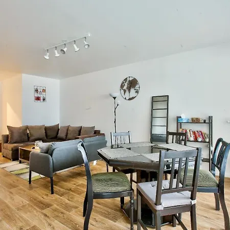 Privee Dans Un En Colocation, Parking Gratuit * Bagneux (Hauts-de-Seine)